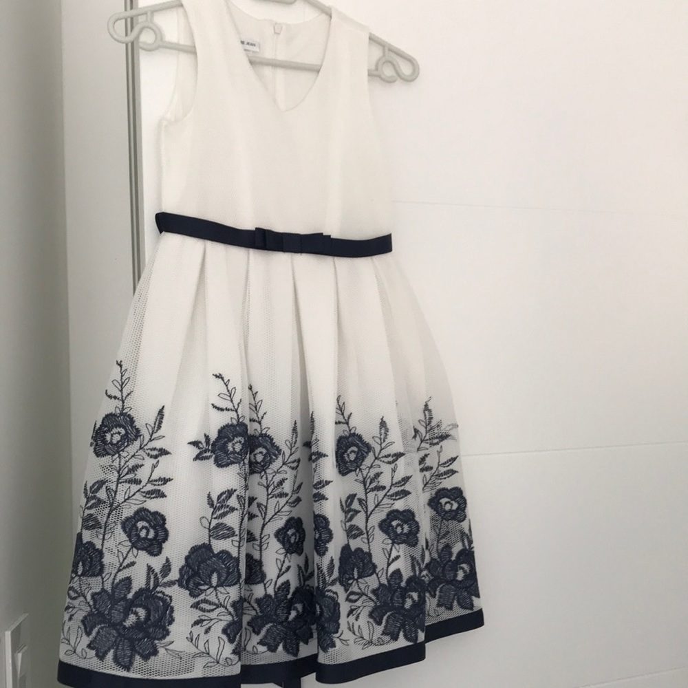 Brand new beautiful dress